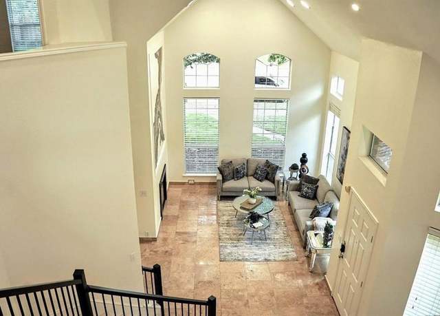 Property at 11333 Chaucer Dr, Frisco, TX 75035, 3 beds, 2.5 baths