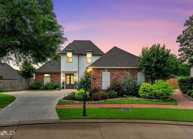 Property at 817 Dumaine Dr, Bossier City, LA 71111, 3 beds, 2.5 baths