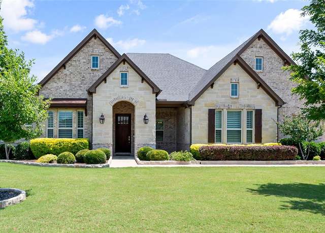 Property at 704 Prairie Timber Rd, Burleson, TX 76028, 3 beds, 2.5 baths