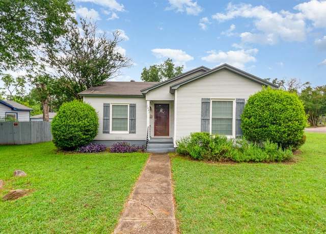 Property at 1401 W Shepherd St, Denison, TX 75020, 2 beds, 1 bath