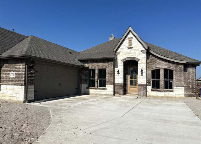 Property at 7725 Sweet Sorghum St, Joshua, TX 76058, 4 beds, 2 baths