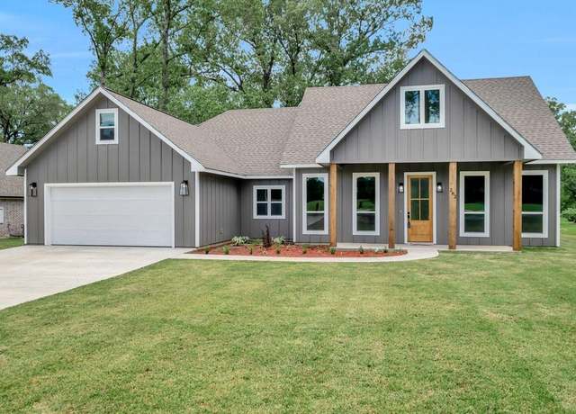 Property at 282 Lancewood Dr, Lufkin, TX 75904, 3 beds, 2 baths