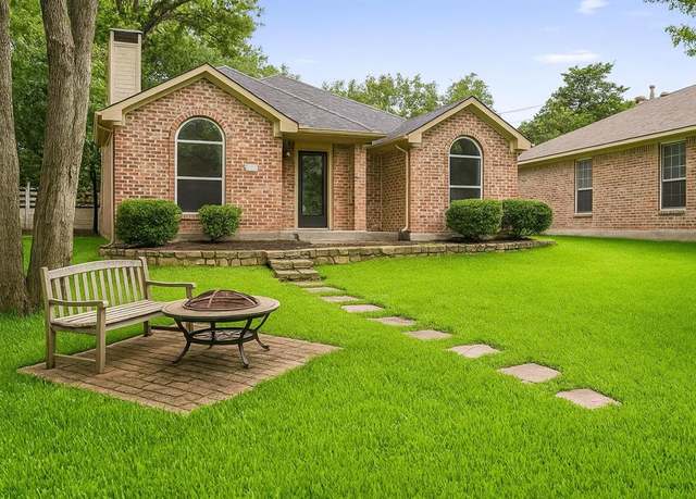 Property at 1219 Haines Ave, Dallas, TX 75208, 3 beds, 2 baths
