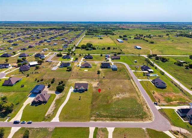 Property at 6956 Scarlett Way, Godley, TX 76044, 4 beds, 2 baths