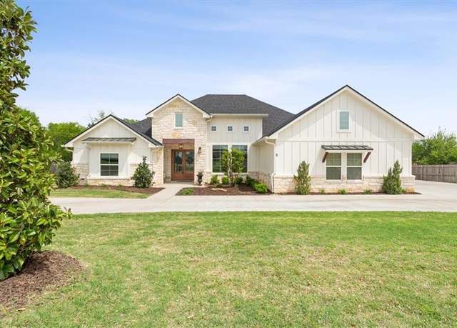 Property at 8 Independence Trl, Waco, TX 76708, 4 beds, 3.5 baths