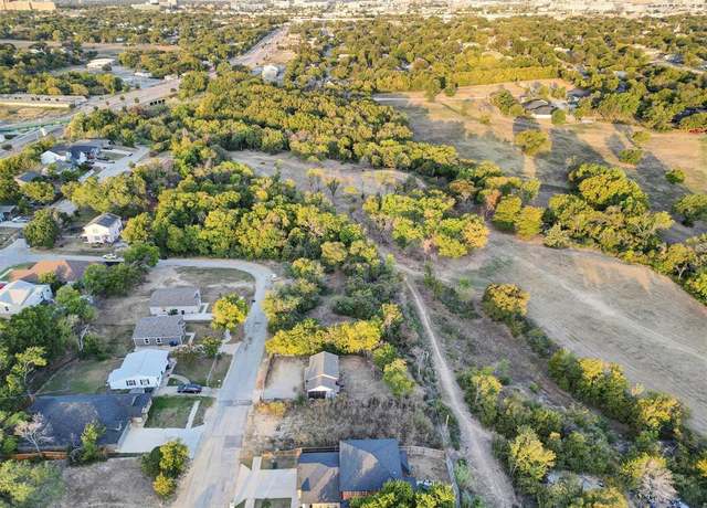 Property at 1517 Avenue D, Fort Worth, TX 76104