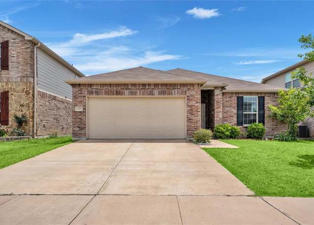 Property at 2336 Bermont Red Ln, Fort Worth, TX 76131, 3 beds, 2 baths