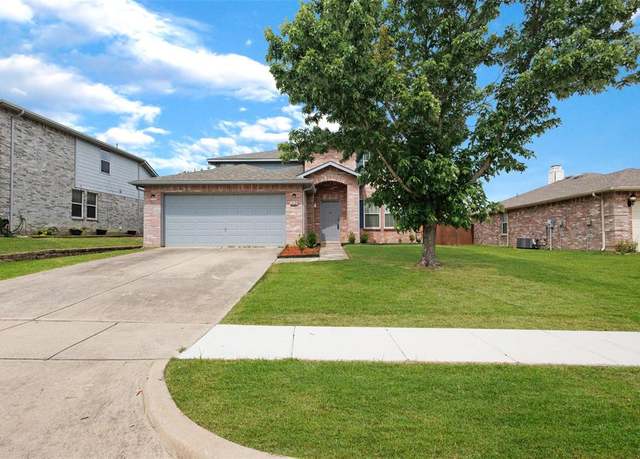 Property at 2620 Rockport Ln, Little Elm, TX 75068, 4 beds, 2.5 baths