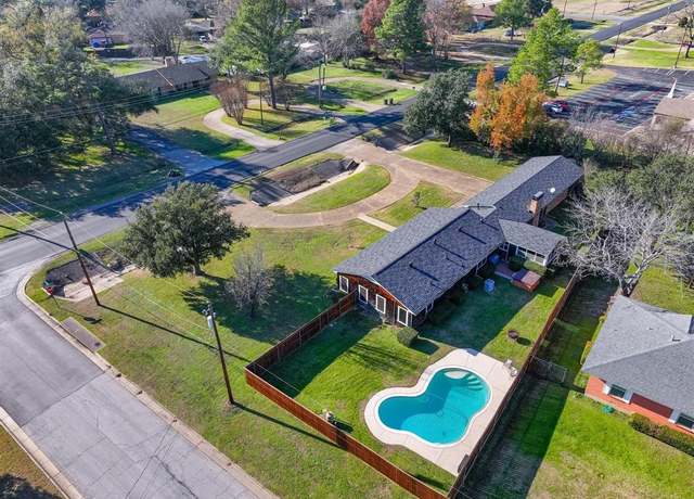 Property at 1102 Griffith Ave, Terrell, TX 75160, 3 beds, 2 baths