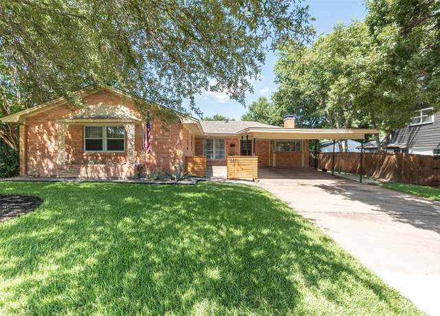 Property at 8811 Rolling Rock Ln, Dallas, TX 75238, 3 beds, 3 baths