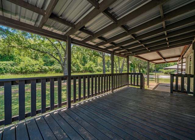 Property at 1120 Redoak Dr, West Tawakoni, TX 75474, 3 beds, 2 baths