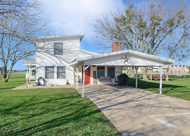 Property at 491 Emily Ln, Van Alstyne, TX 75495, 3 beds, 2 baths