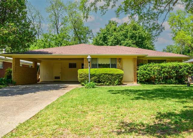 Property at 462 Gloria Ave, Shreveport, LA 71105, 3 beds, 2 baths