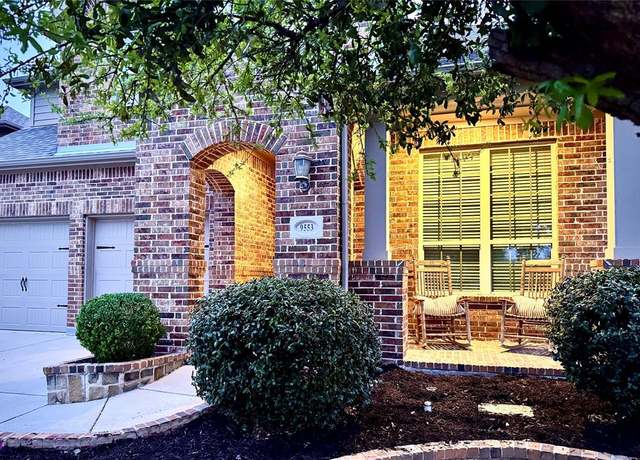 Property at 9553 Bewley Ct, Fort Worth, TX 76244, 4 beds, 3 baths