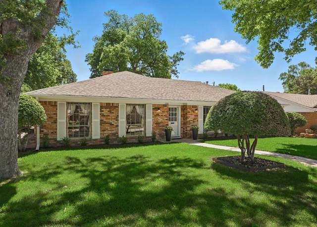 Property at 1108 Westwood Dr, Plano, TX 75075, 3 beds, 2 baths