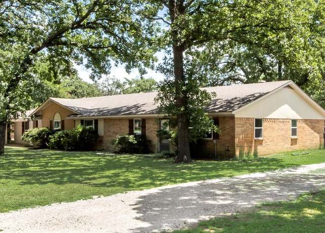 Property at 215 Surveyors Rd, Krugerville, TX 76227, 4 beds, 3 baths