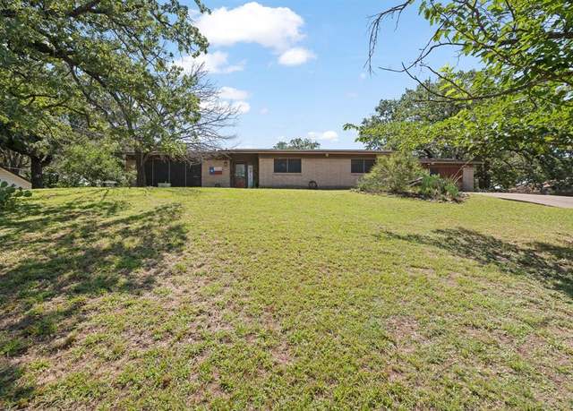 Property at 428 Inwood Rd, Azle, TX 76020, 3 beds, 2 baths