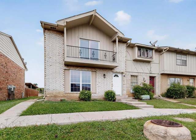 Property at 32 W Creek Ln #2, Grand Prairie, TX 75052, 3 beds, 3 baths