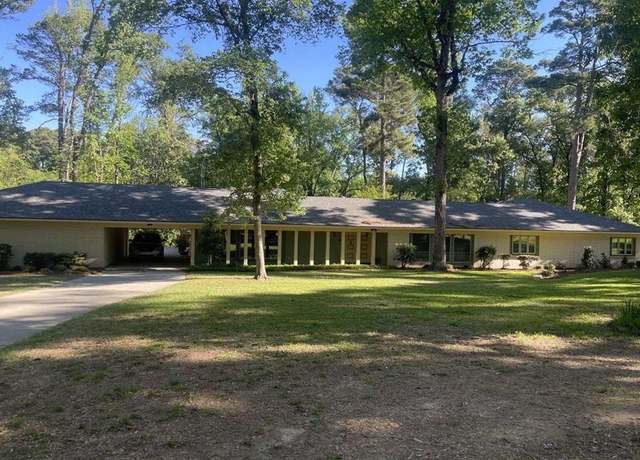 Property at 2060 Pepper Ridge Dr, Shreveport, LA 71106, 4 beds, 3.5 baths