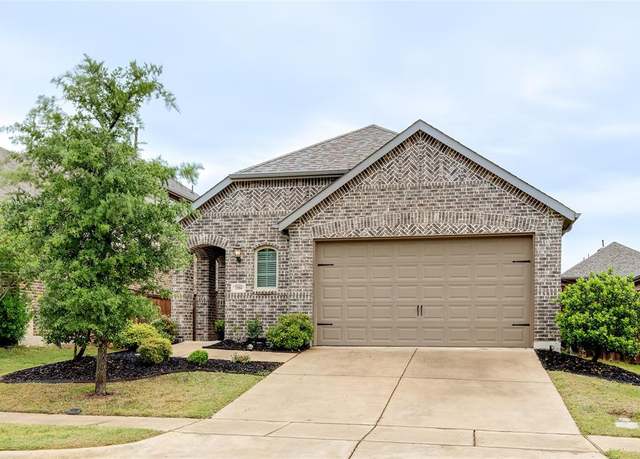 Property at 3504 Periwinkle Dr, Aubrey, TX 76227, 3 beds, 2 baths