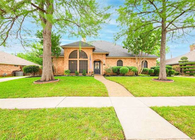 Property at 113 Timber Ridge Dr, Murphy, TX 75094, 4 beds, 2.5 baths