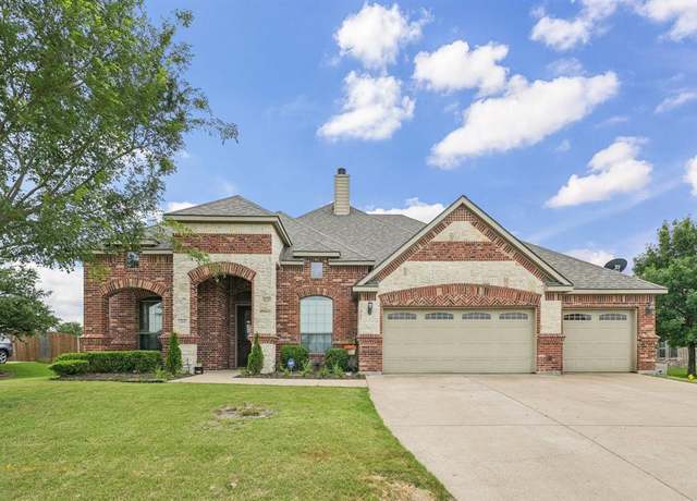 Property at 104 Citation Ln, Waxahachie, TX 75165, 4 beds, 3 baths
