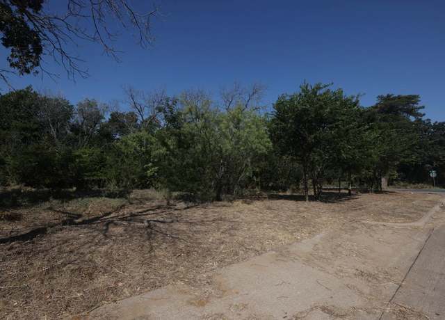 Property at 612 E 2nd St, Cleburne, TX 76031