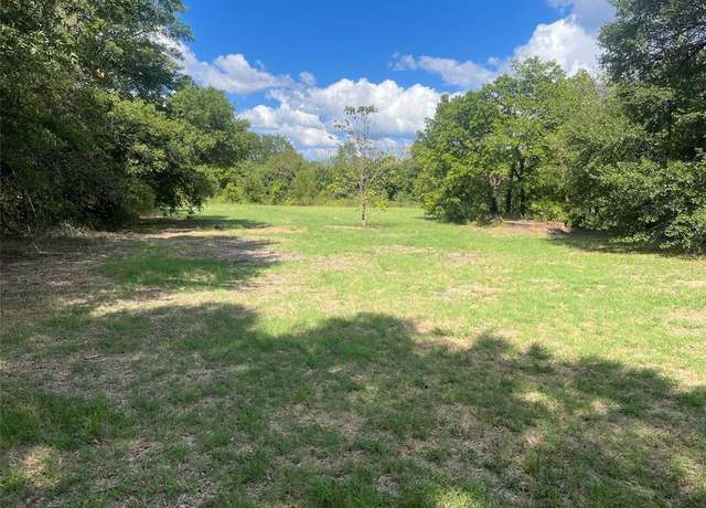 Property at 613 Clement Rd, Paris, TX 75460