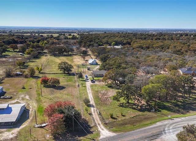 Property at 2408 Fm 2135, Cleburne, TX 76031, 4 beds, 2 baths