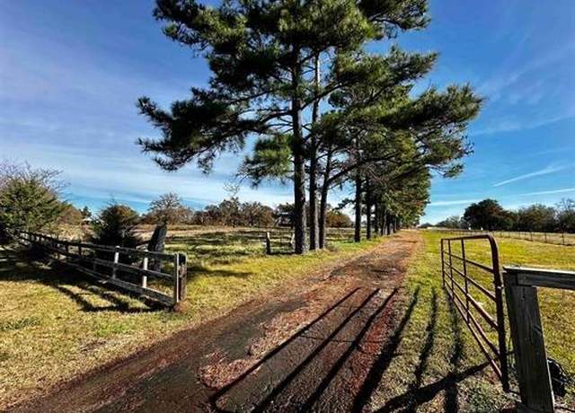 Property at 3706 Farm Road 1896, Mount Vernon, TX 75457, 4 beds, 3.5 baths