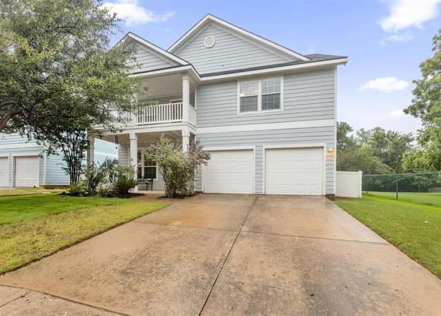 Property at 1750 Davisville Dr, Providence Village, TX 76227, 4 beds, 3.5 baths