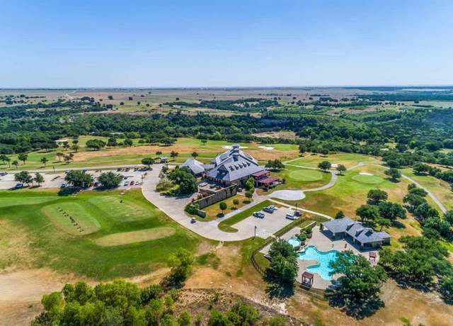 Property at 8505 Southern Hills Ct, Cleburne, TX 76033
