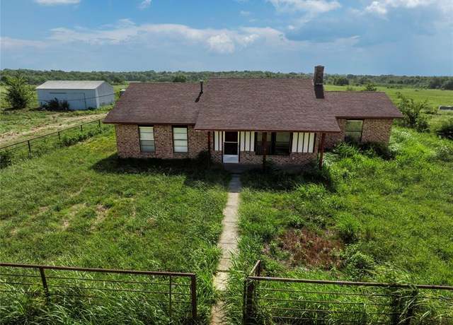 Property at 2949 County Road 3835, Wolfe City, TX 75496, 3 beds, 2 baths