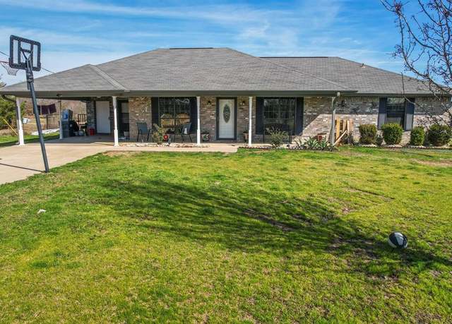 Property at 1960 NW County Road 1030, Mount Vernon, TX 75457, 4 beds, 2 baths