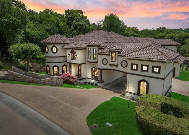 Property at 1608 Rivercrest Ct, Fort Worth, TX 76107, 6 beds, 7 baths