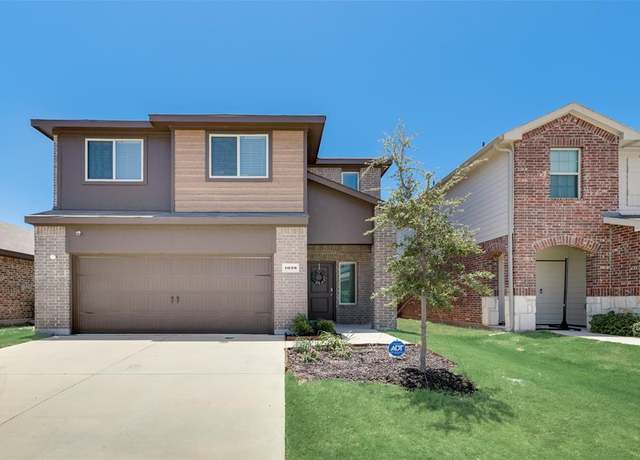 Property at 1038 Old Oaks Dr, Forney, TX 75126, 3 beds, 2.5 baths