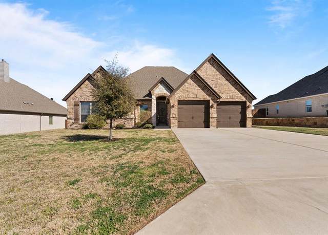 Property at 128 Acasia St, Godley, TX 76044, 5 beds, 2.5 baths
