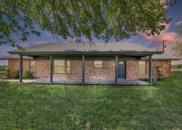Property at 286 S Baese Rd, Elm Mott, TX 76640, 3 beds, 2.5 baths