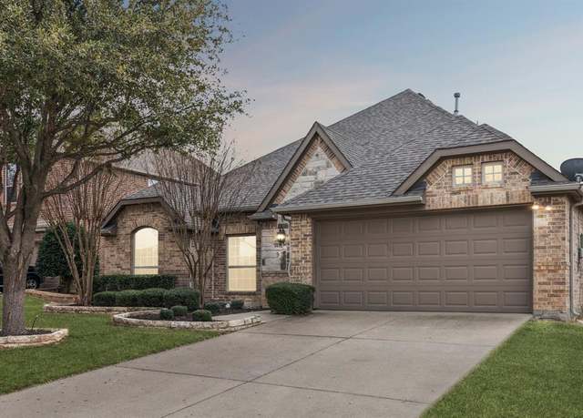 Property at 9931 Knight Ln, Frisco, TX 75035, 3 beds, 2.5 baths