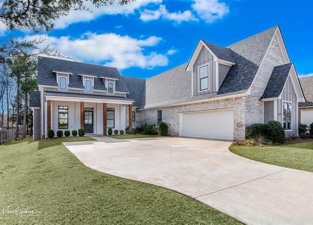 Property at 329 Newburn Ln, Shreveport, LA 71106, 4 beds, 3 baths