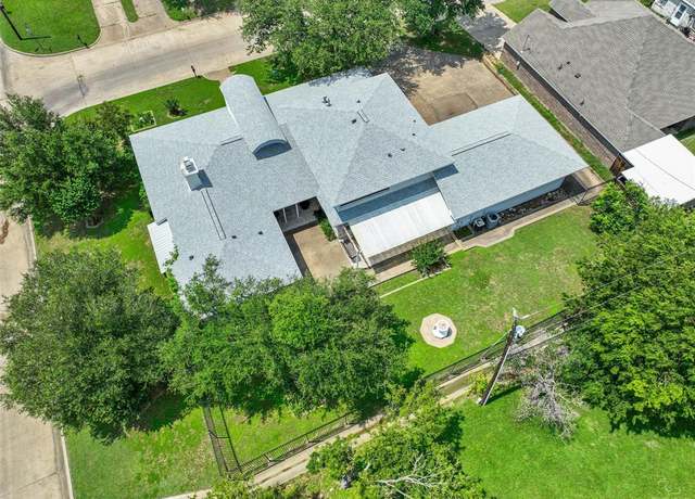 Property at 768 Beverly Dr, Terrell, TX 75160, 4 beds, 3 baths