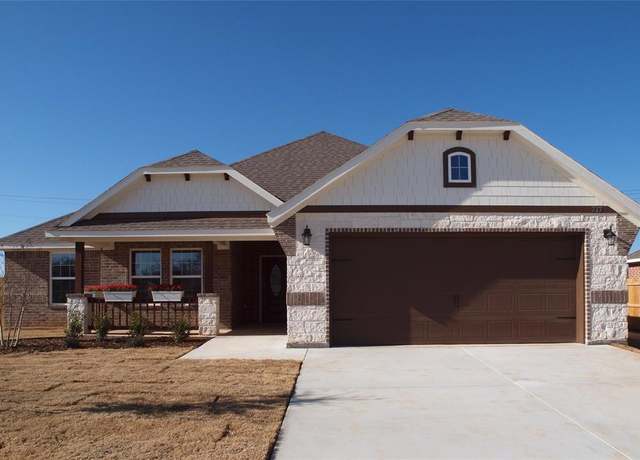 Property at 717 Raylan St, Springtown, TX 76082, 4 beds, 2 baths