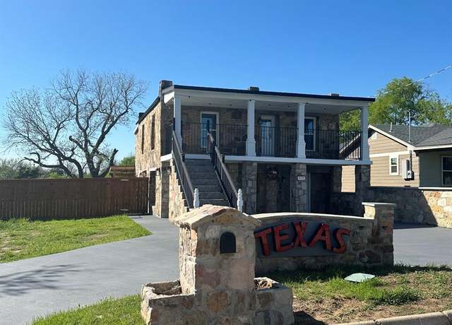 Property at 414 Ussery, Bowie, TX 76230, 3 beds, 2 baths