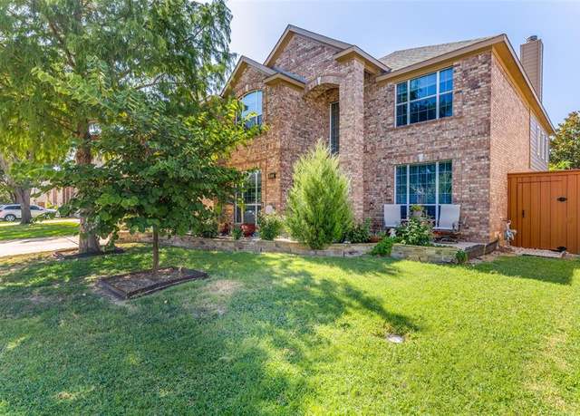 Property at 10124 Vintage Dr, Fort Worth, TX 76244, 5 beds, 3.5 baths