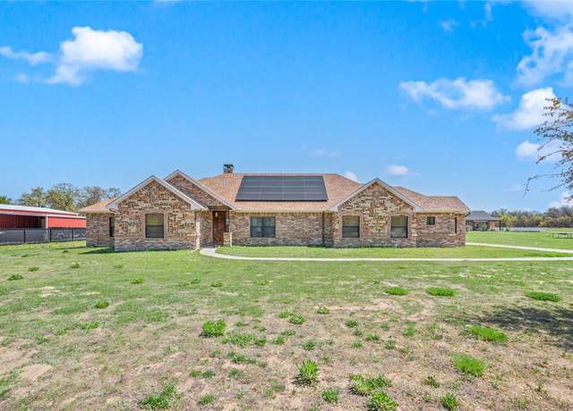 Property at 1198 County Road 4698, Boyd, TX 76023, 4 beds, 2.5 baths