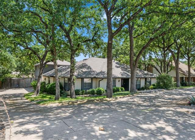 Property at 2201 Adams Dr, Arlington, TX 76011, 5 beds, 3.5 baths