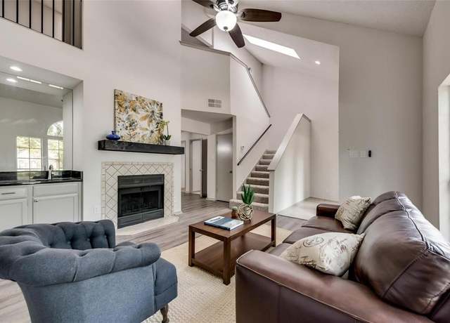 Property at 733 Berkley Plz, Irving, TX 75061, 3 beds, 2.5 baths