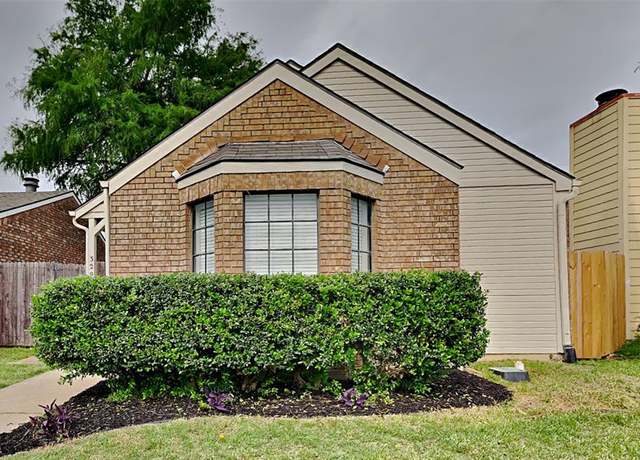 Property at 329 Teakwood Ln, Lewisville, TX 75067, 3 beds, 2 baths