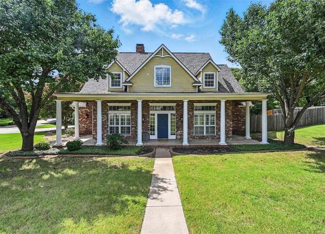 Property at 817 Nueces Trl, Midlothian, TX 76065, 4 beds, 3.5 baths