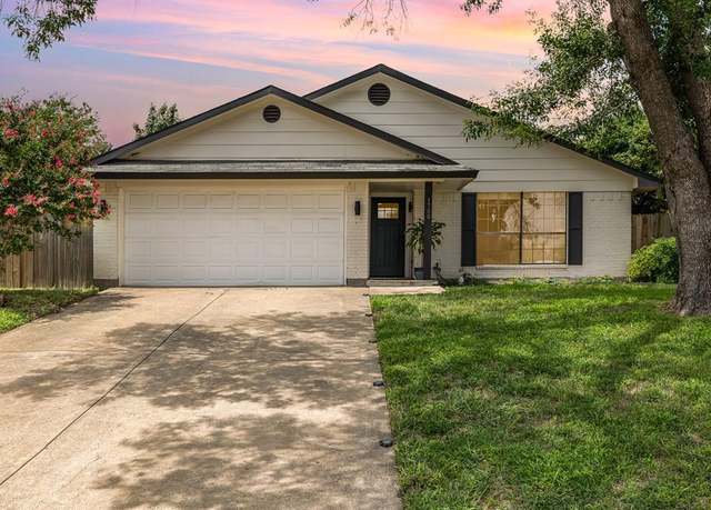 Property at 1700 Delaford Cir, Carrollton, TX 75007, 3 beds, 2 baths